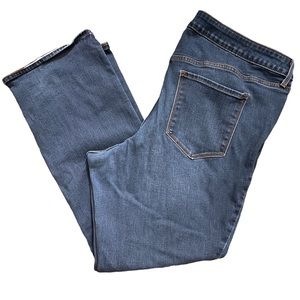 Old Navy Blue Jeans. Size 22.